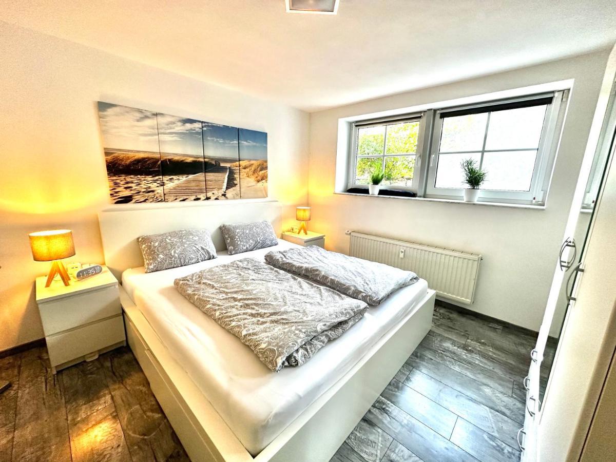Modernes Apartment Mit Terrasse Und Highspeed Internet Zwischen Aalen Und Schwaebisch Gmuend Goggingen Exterior foto