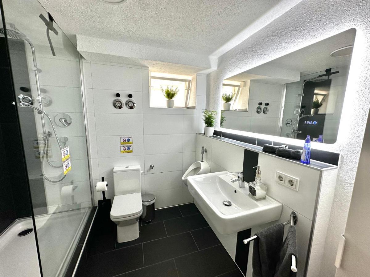 Modernes Apartment Mit Terrasse Und Highspeed Internet Zwischen Aalen Und Schwaebisch Gmuend Goggingen Exterior foto
